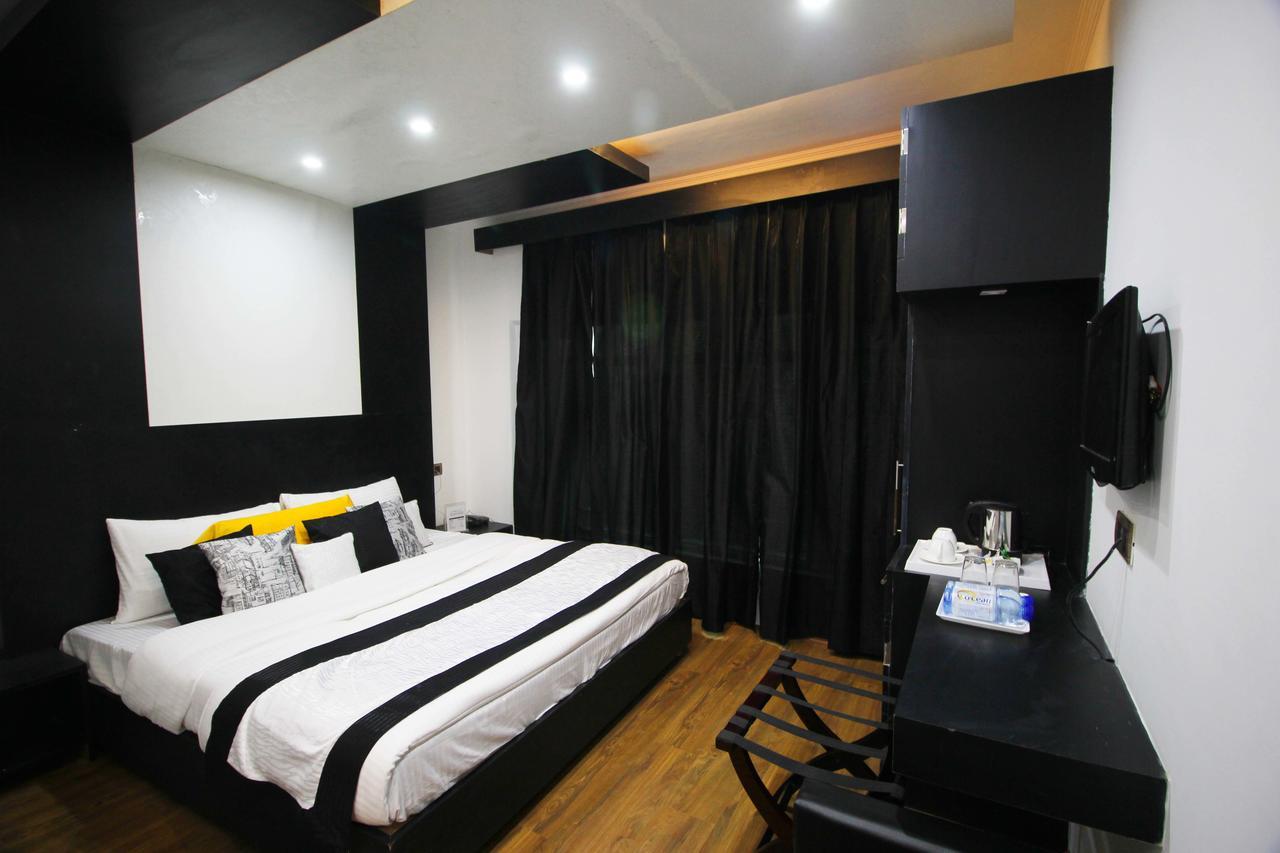 Hotel Green Leaf Srinagar (Jammu and Kashmir) Bagian luar foto